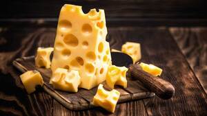 https://i0.wp.com/images-prod.healthline.com/hlcmsresource/images/AN_images/healthiest-cheese-1296x728-swiss.jpg