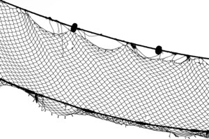 https://upload.wikimedia.org/wikipedia/commons/thumb/0/05/Fishing_net_IMGP8396.jpg/2560px-Fishing_net_IMGP8396.jpg